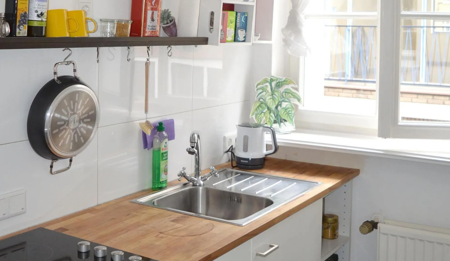 Epic Location Apartment Dusseldorf